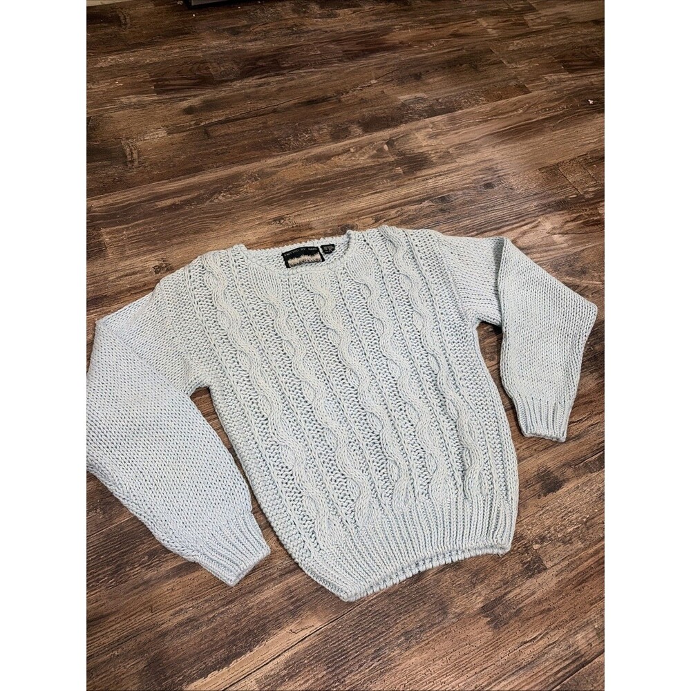 90's Vintage Bramble Lane Baby Blue Hand Knit Fishmeran Knitwear Sweater M
